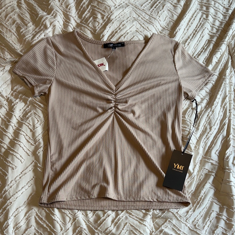 YMI Women's Beige Ribbed Short Sleeve Top